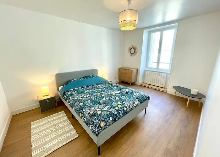 Appartement Centre-Bourg De Bessines